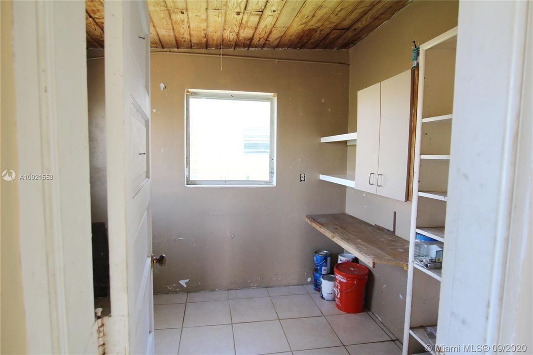 Recently Sold: $115,000 (3 beds, 1 baths, 0 Square Feet)