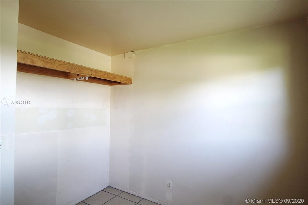 Recently Sold: $115,000 (3 beds, 1 baths, 0 Square Feet)