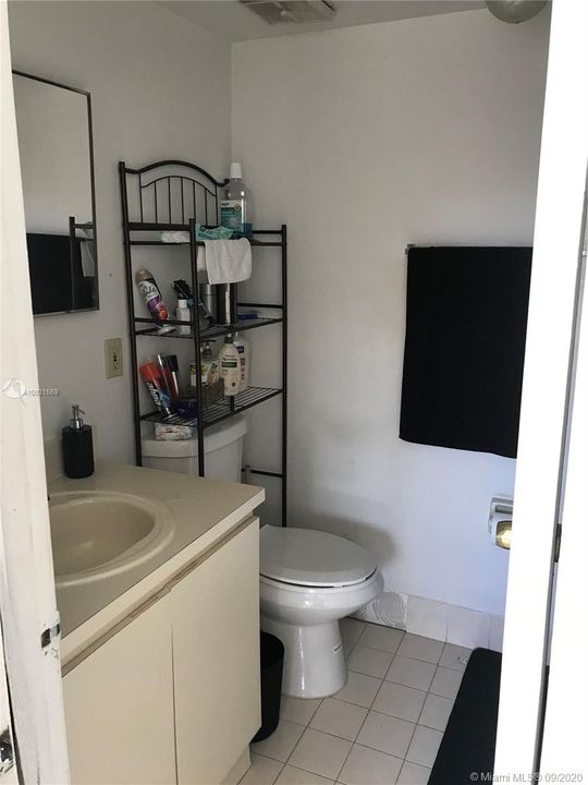 Recently Sold: $170,000 (2 beds, 2 baths, 850 Square Feet)