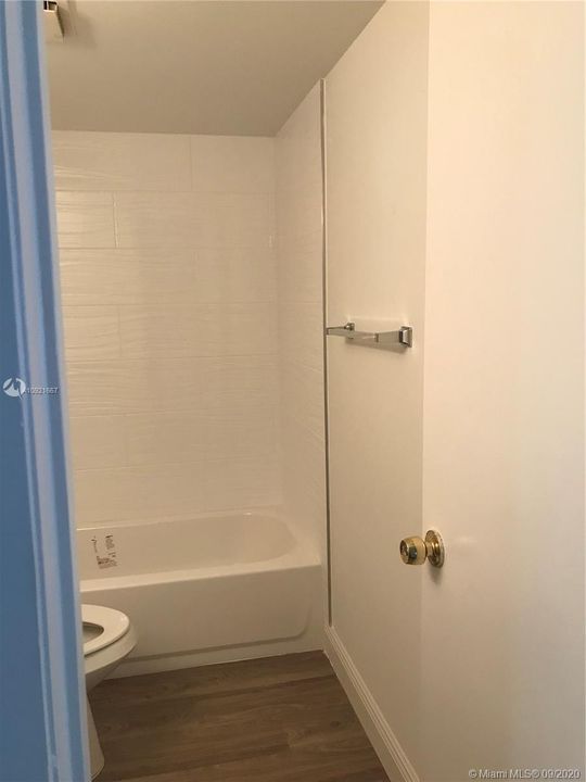 Недавно арендовано: $1,340 (2 спален, 2 ванн, 905 Квадратных фут)