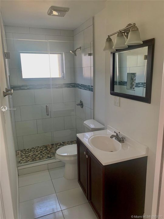 Recently Rented: $2,900 (4 beds, 3 baths, 2250 Square Feet)