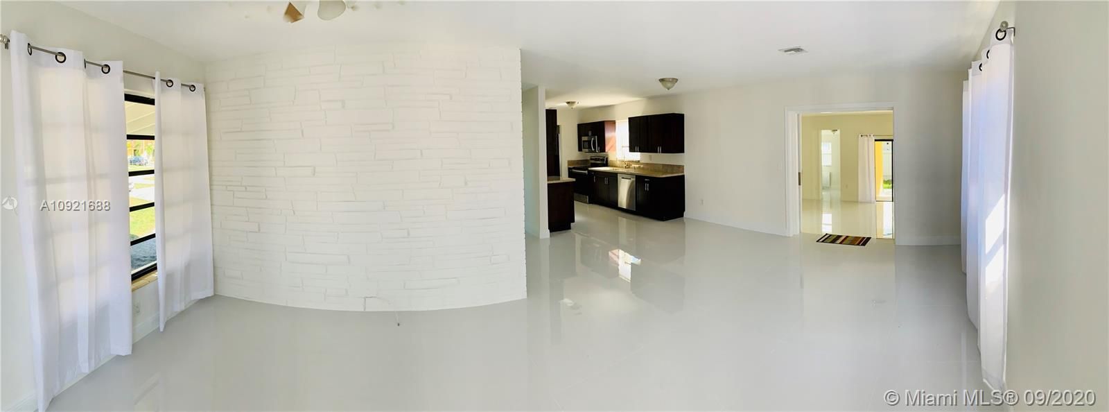 Recently Rented: $2,900 (4 beds, 3 baths, 2250 Square Feet)