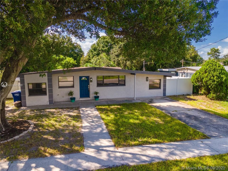 Vendido Recientemente: $260,000 (3 camas, 1 baños, 0 Pies cuadrados)