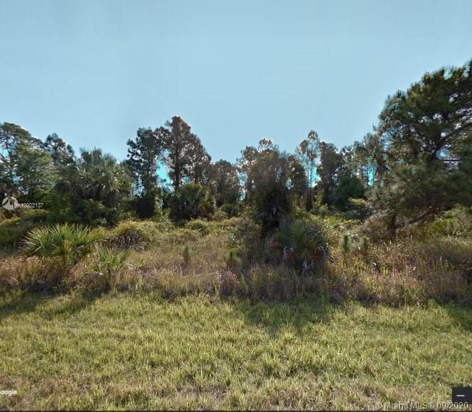 Recently Sold: $7,500 (0.25 acres)