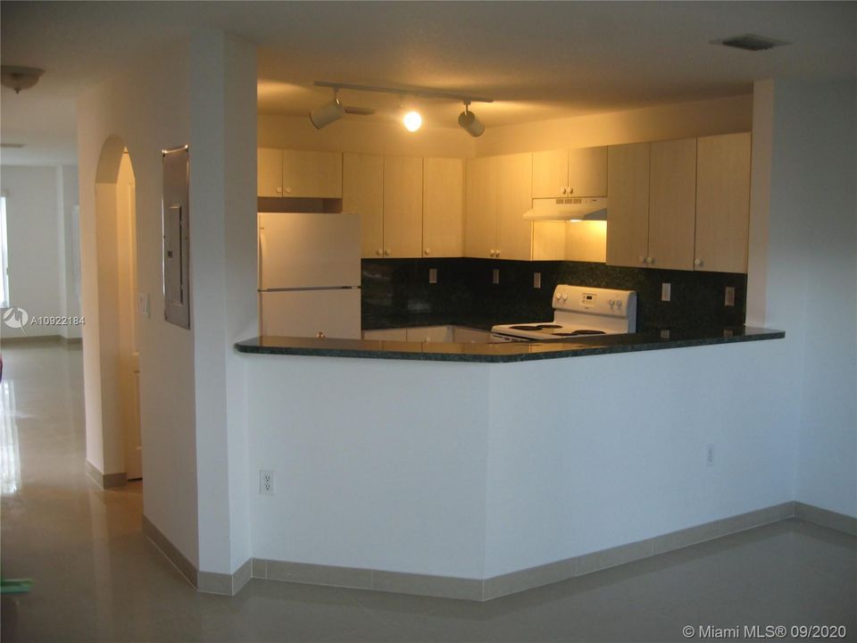 Недавно арендовано: $1,950 (3 спален, 2 ванн, 1747 Квадратных фут)