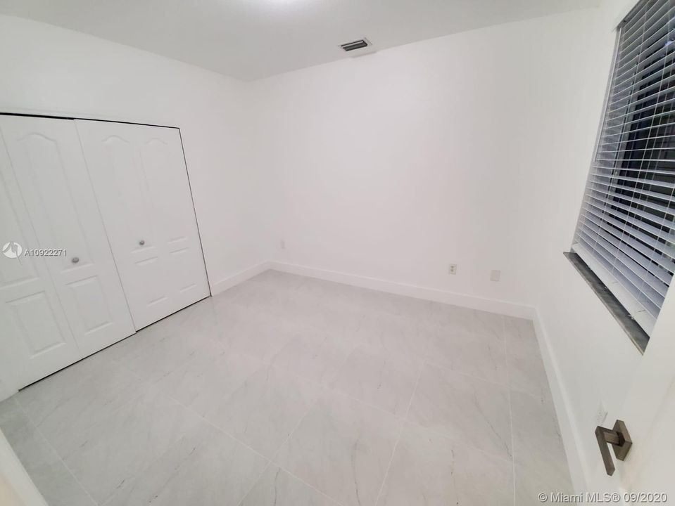 Недавно арендовано: $3,500 (4 спален, 3 ванн, 2766 Квадратных фут)