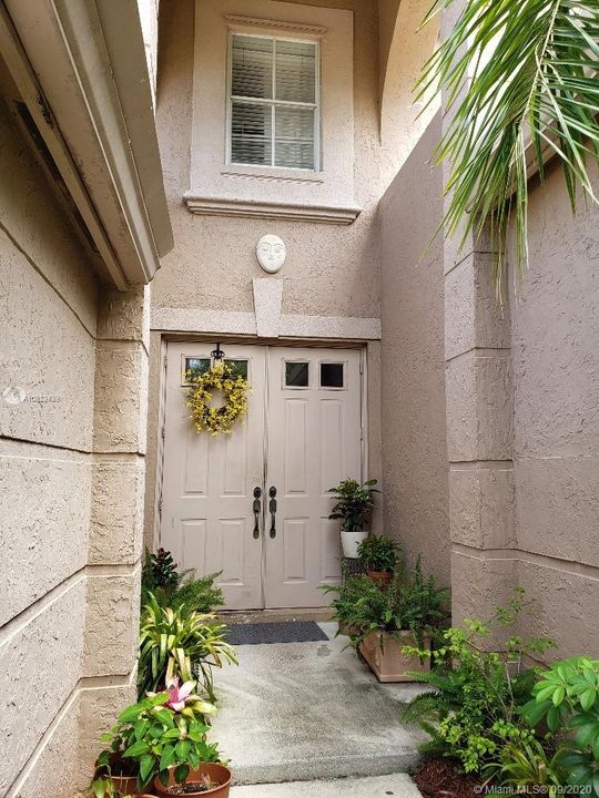 Recently Sold: $459,000 (5 beds, 2 baths, 3645 Square Feet)