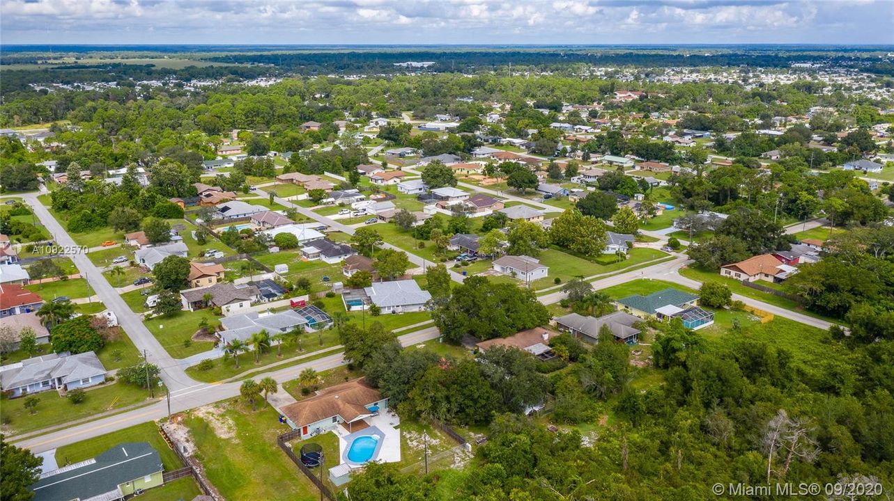 Vendido Recientemente: $210,000 (3 camas, 2 baños, 1300 Pies cuadrados)