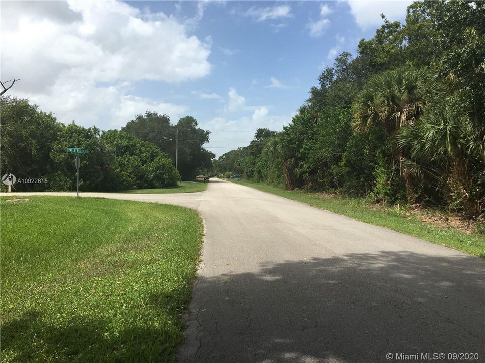 Vendido Recientemente: $39,550 (0.26 acres)
