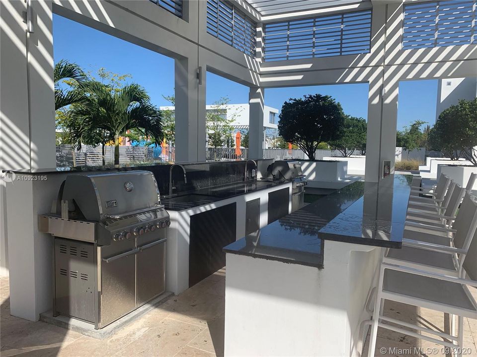 Recently Rented: $3,550 (4 beds, 3 baths, 1862 Square Feet)
