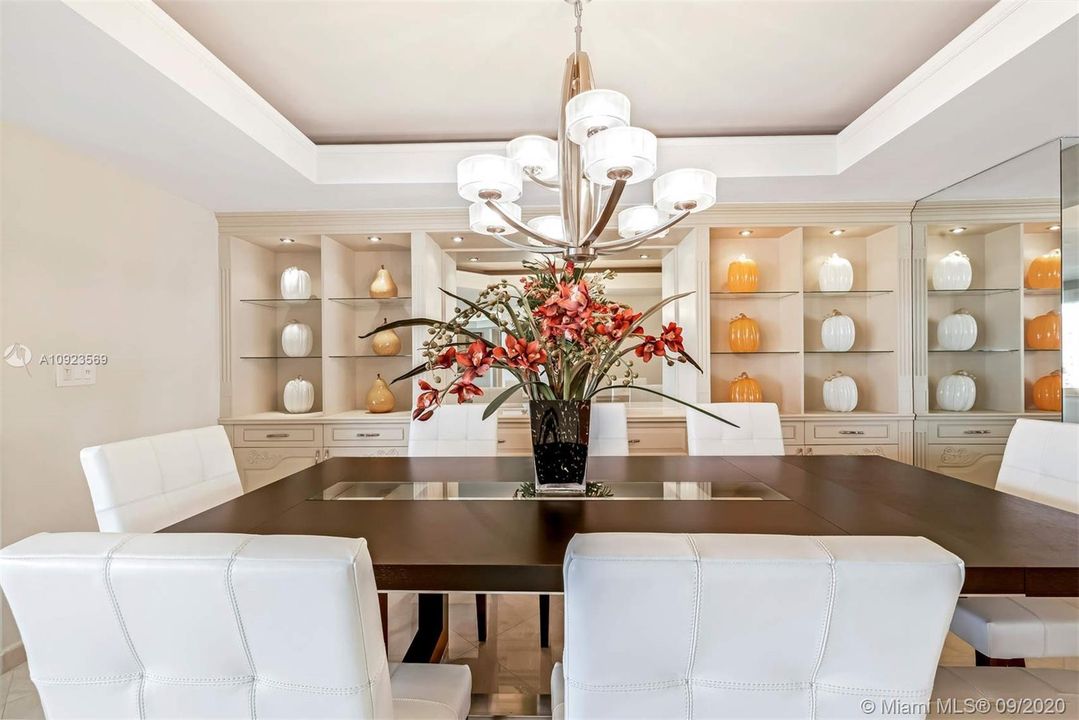 Recently Sold: $429,000 (3 beds, 2 baths, 1950 Square Feet)