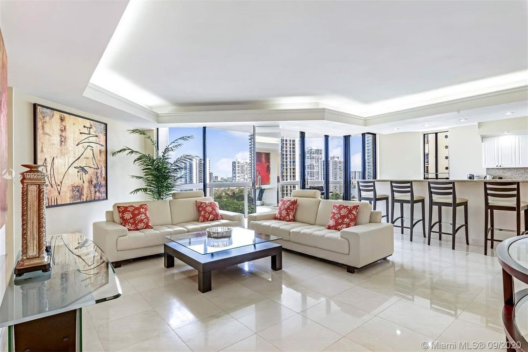 Recently Sold: $429,000 (3 beds, 2 baths, 1950 Square Feet)