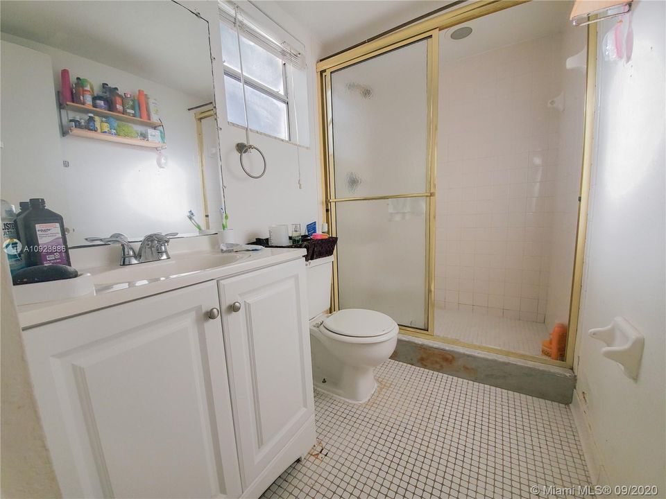 Recently Sold: $119,000 (2 beds, 2 baths, 830 Square Feet)