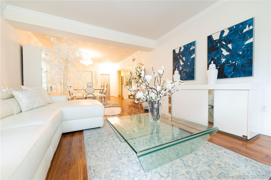 Recently Sold: $247,000 (2 beds, 2 baths, 1300 Square Feet)