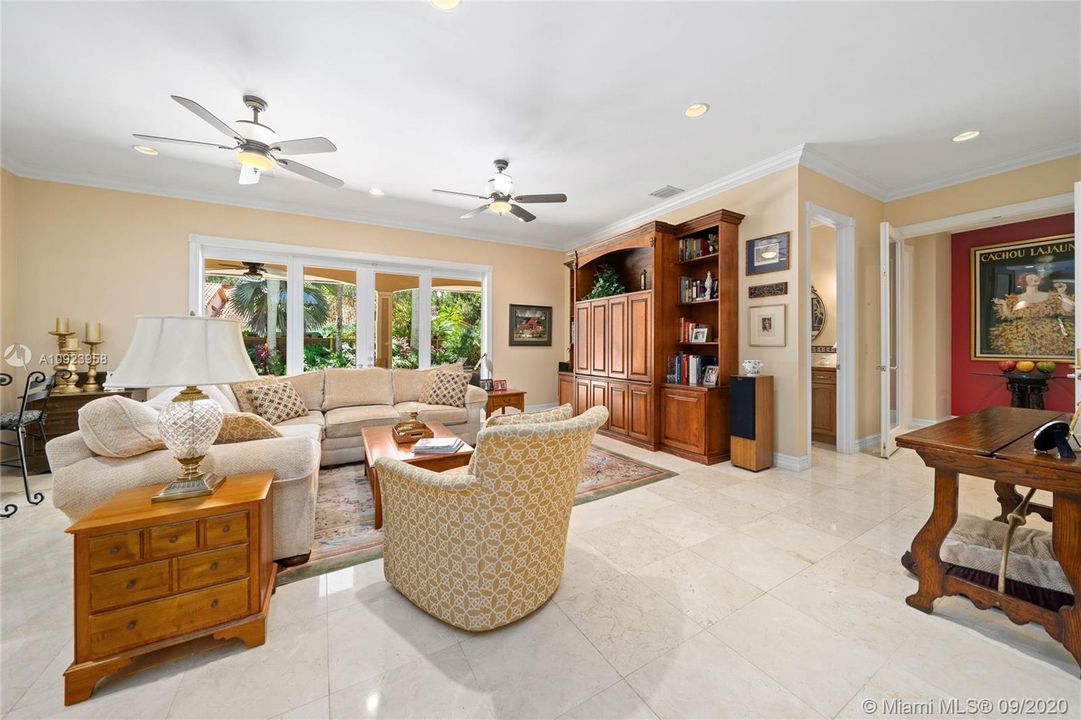 Recently Sold: $1,325,000 (5 beds, 5 baths, 4619 Square Feet)