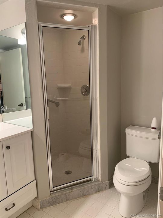 Recently Sold: $130,000 (2 beds, 2 baths, 934 Square Feet)