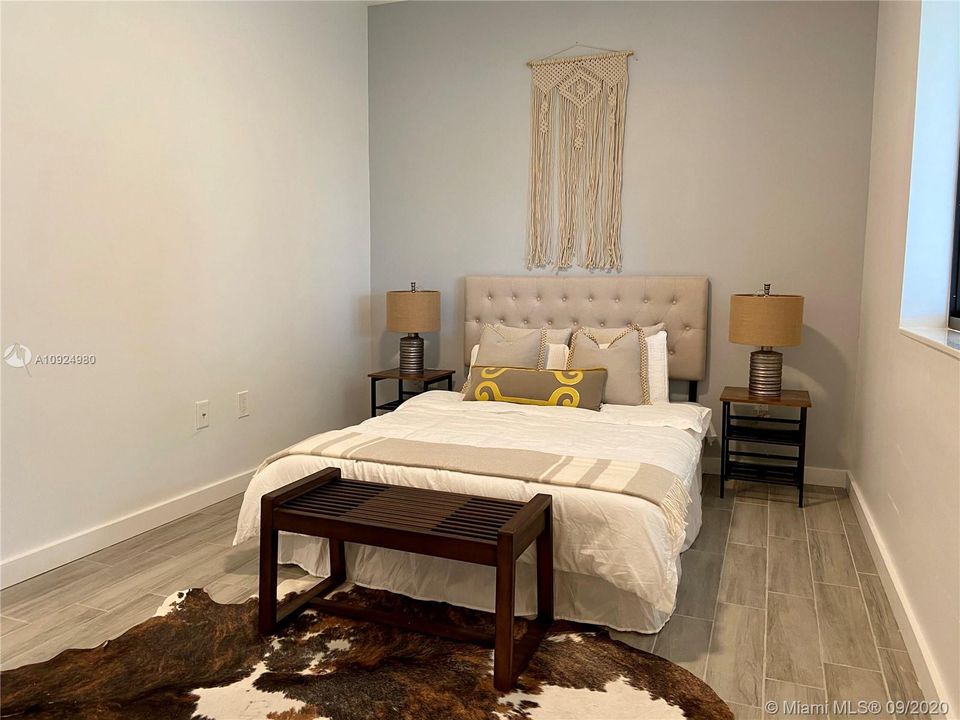 Recently Sold: $475,000 (3 beds, 2 baths, 1534 Square Feet)
