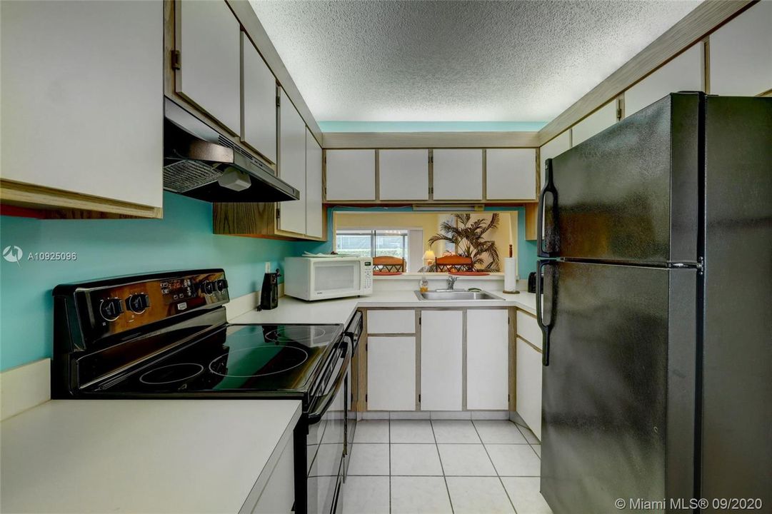 Vendido Recientemente: $210,000 (2 camas, 2 baños, 1178 Pies cuadrados)