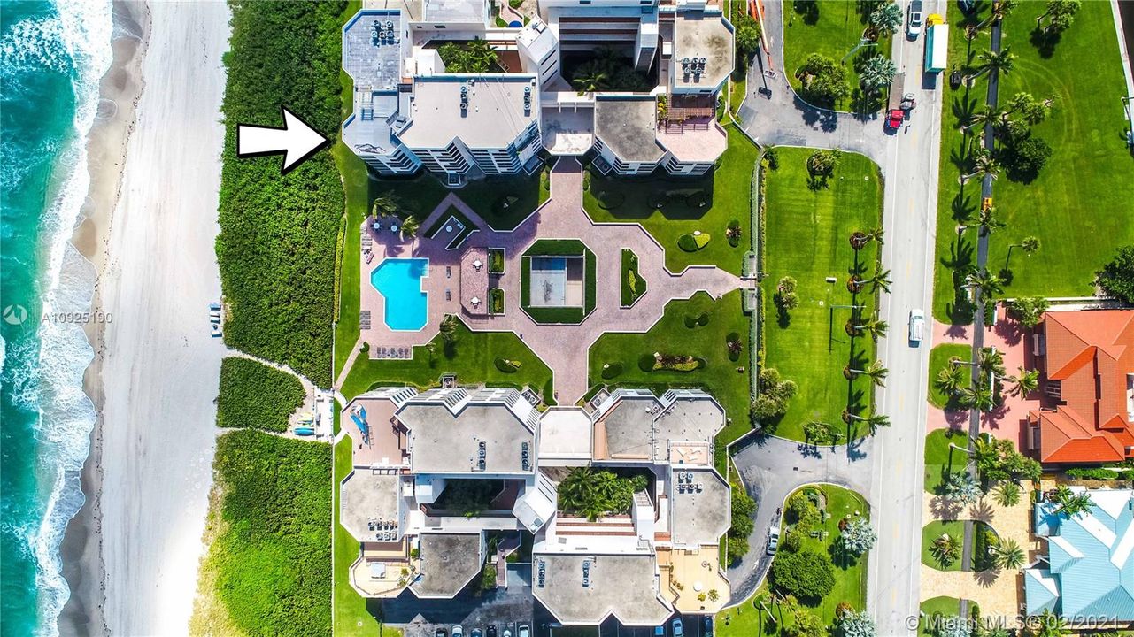 Recently Sold: $1,649,000 (2 beds, 2 baths, 2307 Square Feet)