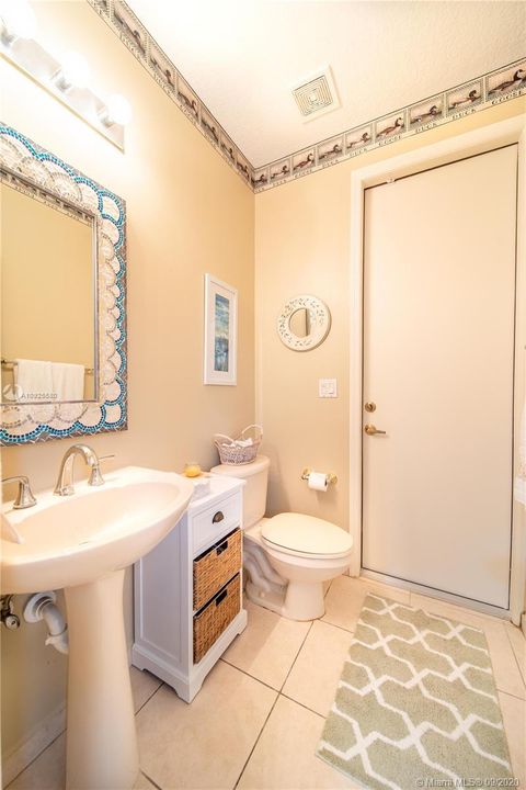 Recently Sold: $535,000 (5 beds, 3 baths, 2742 Square Feet)