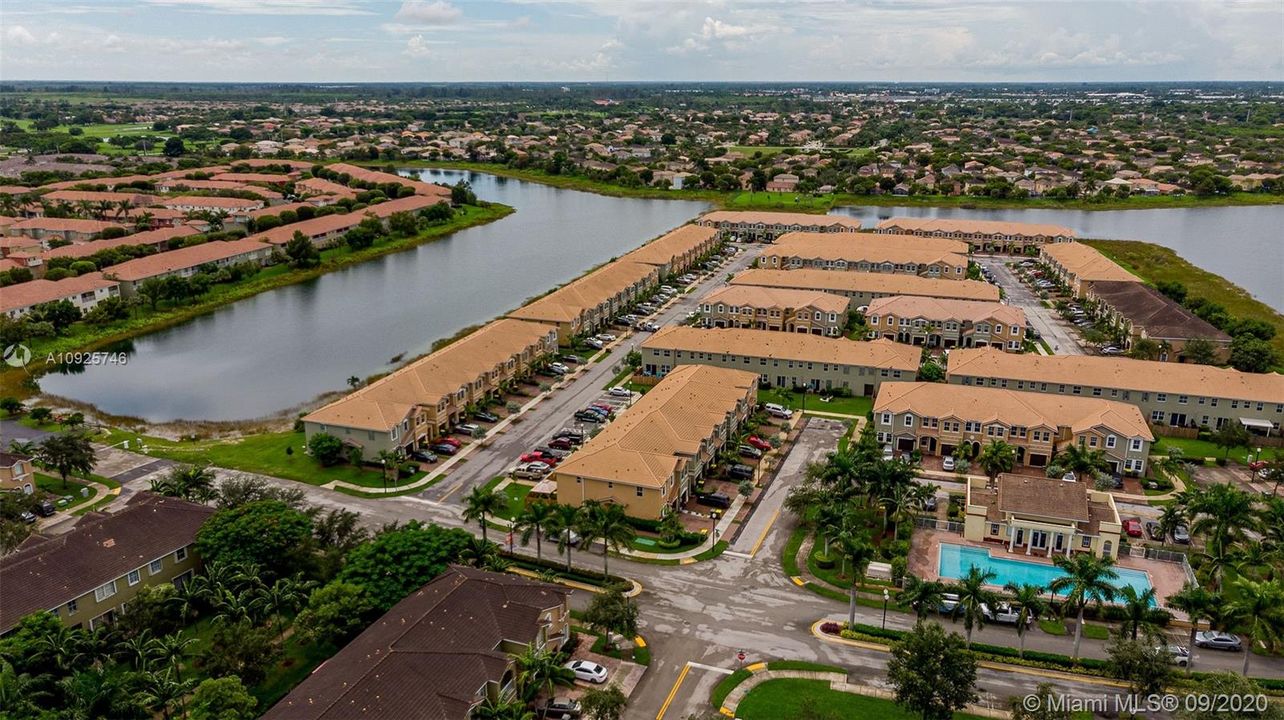 Recently Sold: $247,000 (3 beds, 2 baths, 1732 Square Feet)