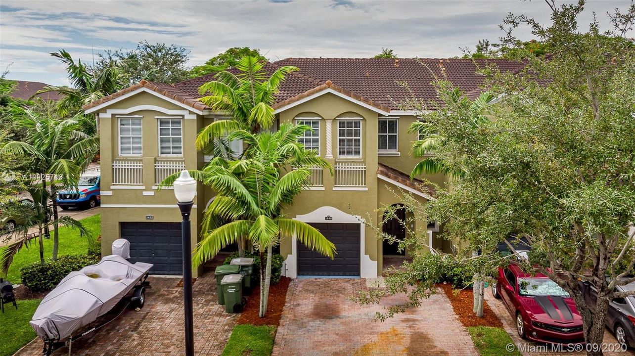 Recently Sold: $247,000 (3 beds, 2 baths, 1732 Square Feet)