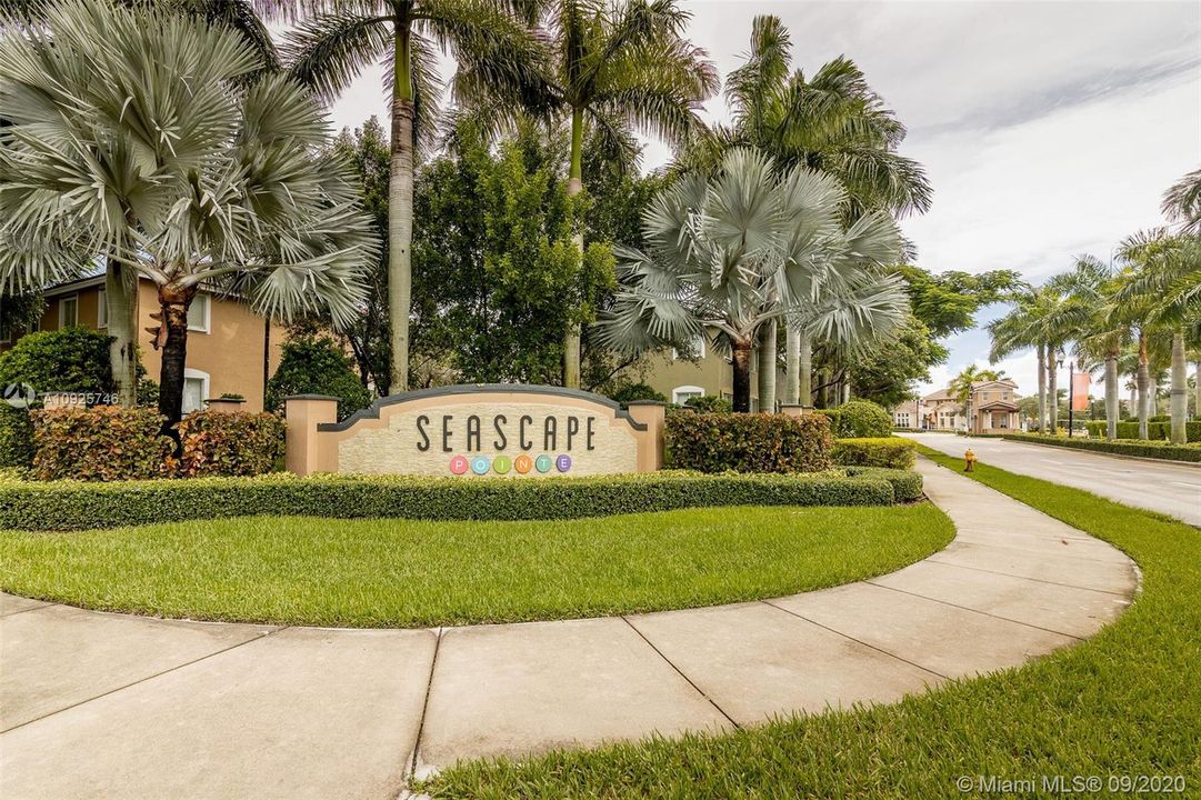 Recently Sold: $247,000 (3 beds, 2 baths, 1732 Square Feet)