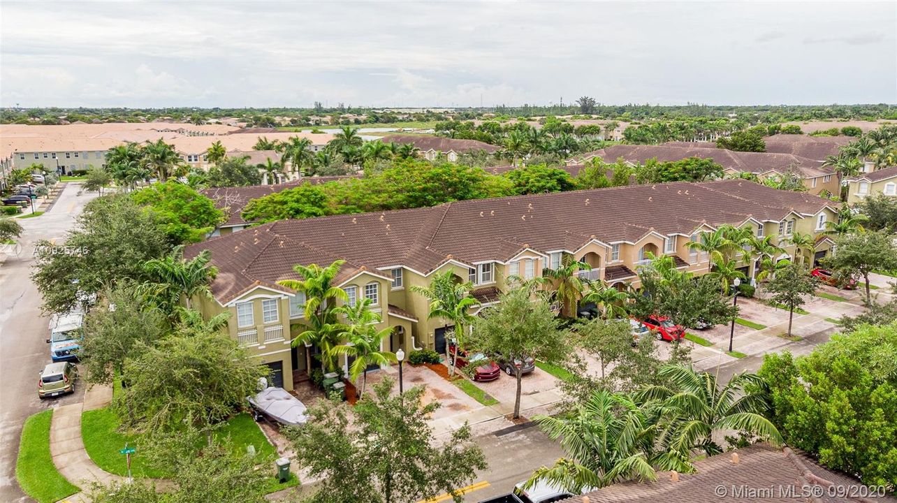 Recently Sold: $247,000 (3 beds, 2 baths, 1732 Square Feet)