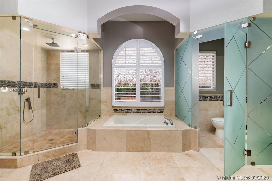 Recently Rented: $5,500 (5 beds, 4 baths, 3143 Square Feet)