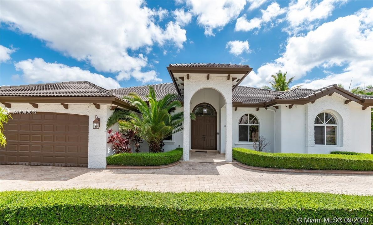 Recently Rented: $5,500 (5 beds, 4 baths, 3143 Square Feet)