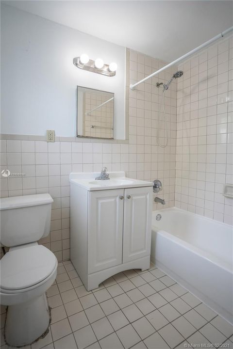 Недавно арендовано: $1,500 (2 спален, 2 ванн, 800 Квадратных фут)
