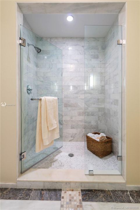 Recientemente alquilado: $21,000 (2 camas, 2 baños, 1295 Pies cuadrados)