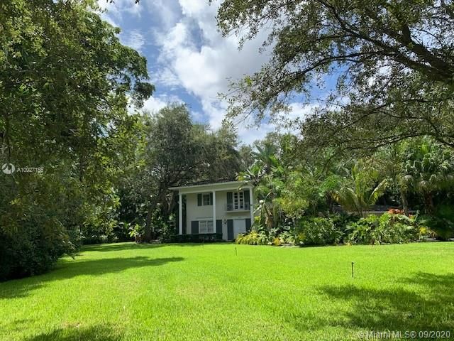 Vendido Recientemente: $1,640,000 (5 camas, 3 baños, 3895 Pies cuadrados)
