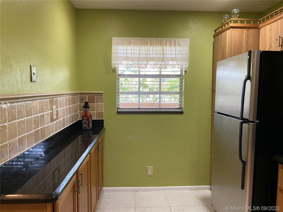 Recently Sold: $143,000 (2 beds, 2 baths, 1020 Square Feet)