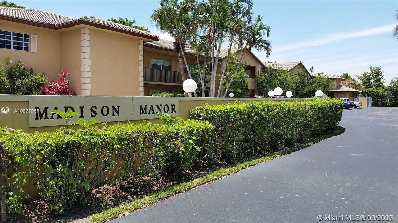 Recently Sold: $143,000 (2 beds, 2 baths, 1020 Square Feet)
