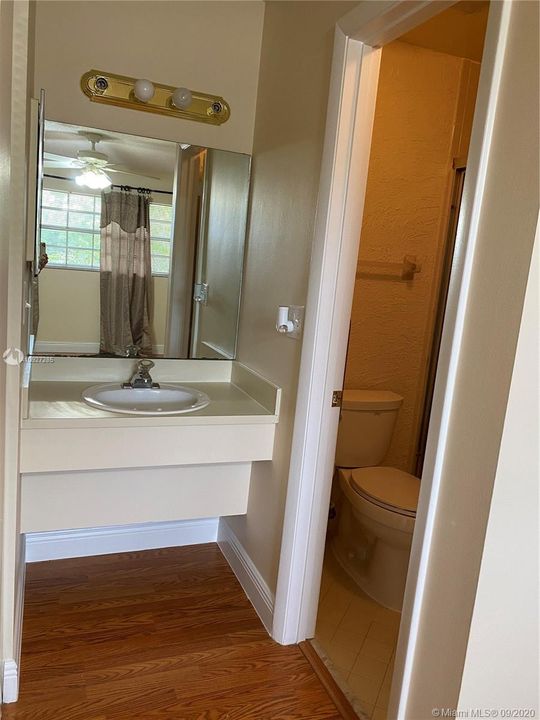 Recently Sold: $143,000 (2 beds, 2 baths, 1020 Square Feet)