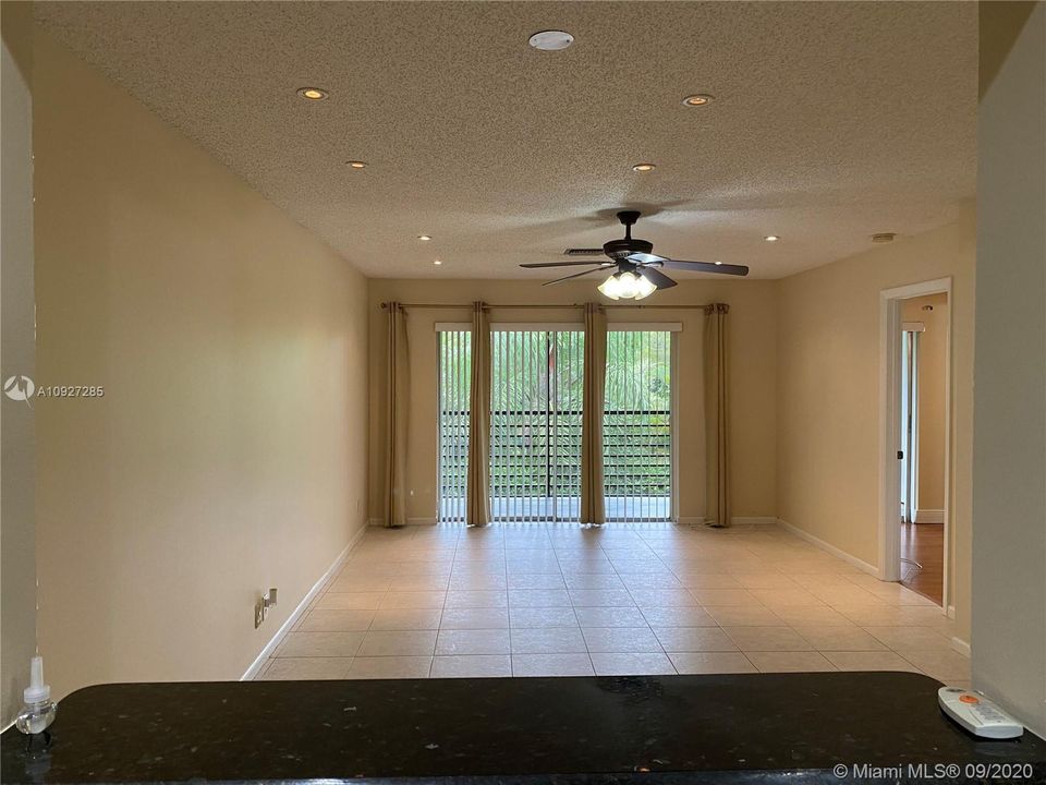 Recently Sold: $143,000 (2 beds, 2 baths, 1020 Square Feet)