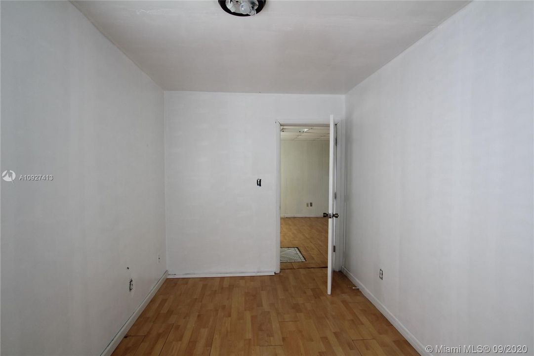Vendido Recientemente: $79,900 (1 camas, 1 baños, 0 Pies cuadrados)