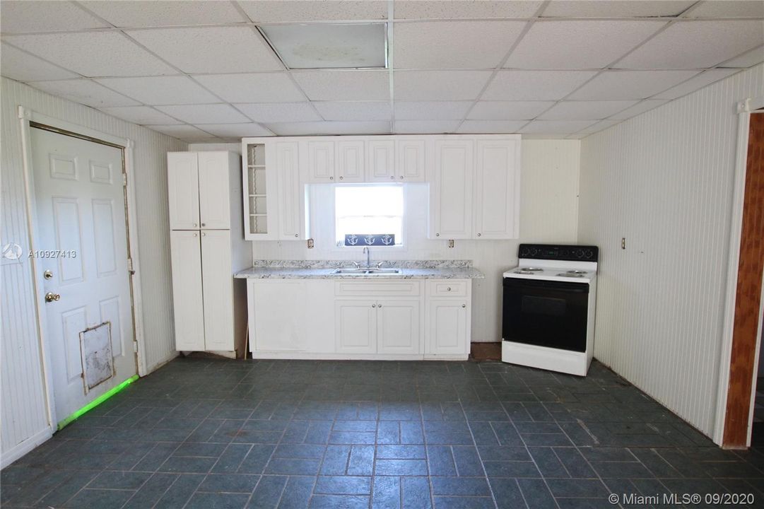 Vendido Recientemente: $79,900 (1 camas, 1 baños, 0 Pies cuadrados)