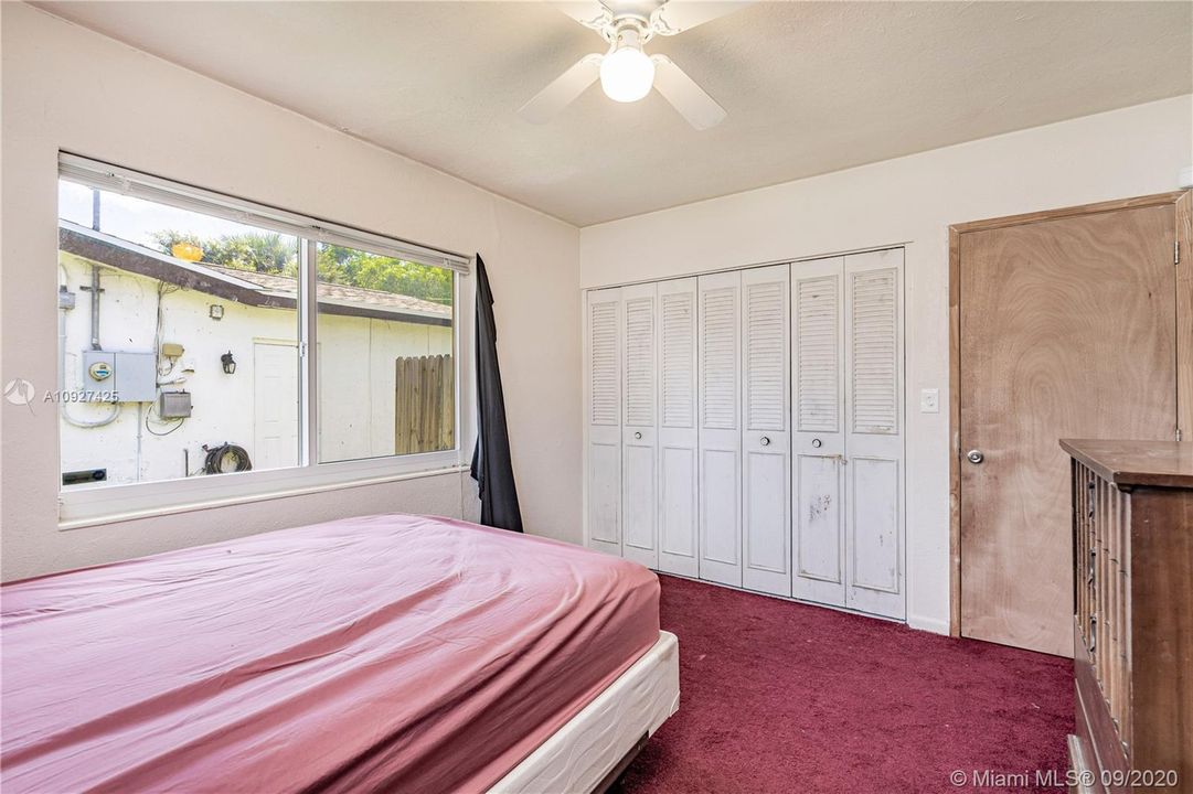 Недавно продано: $225,000 (3 спален, 2 ванн, 1551 Квадратных фут)