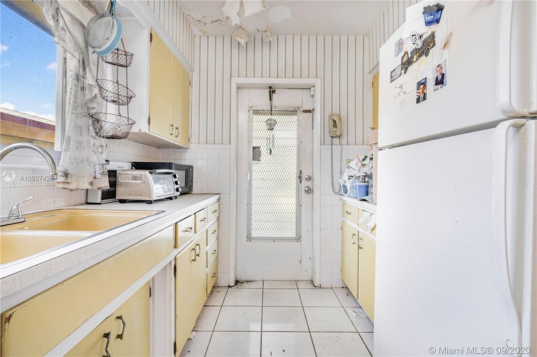 Недавно продано: $225,000 (3 спален, 2 ванн, 1551 Квадратных фут)