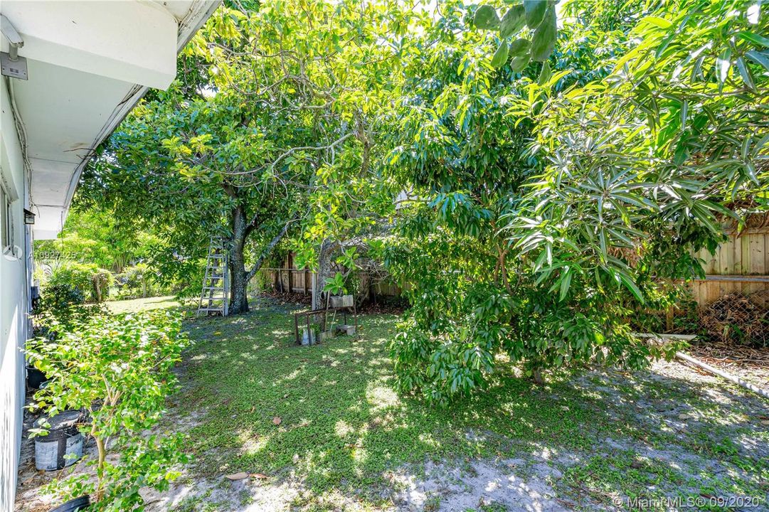 Недавно продано: $225,000 (3 спален, 2 ванн, 1551 Квадратных фут)