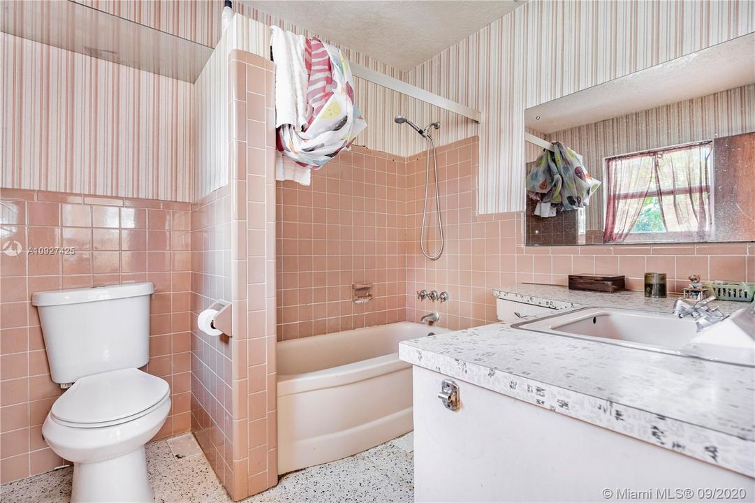 Недавно продано: $225,000 (3 спален, 2 ванн, 1551 Квадратных фут)