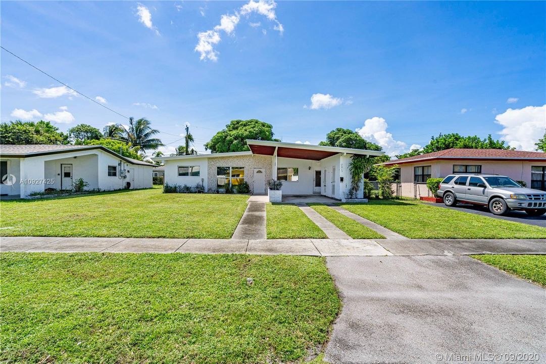 Недавно продано: $225,000 (3 спален, 2 ванн, 1551 Квадратных фут)