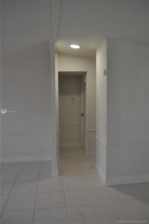 Recently Sold: $143,500 (3 beds, 2 baths, 1170 Square Feet)