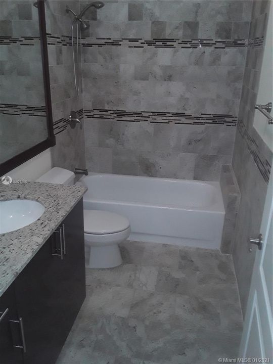 Recently Sold: $349,900 (3 beds, 2 baths, 2324 Square Feet)