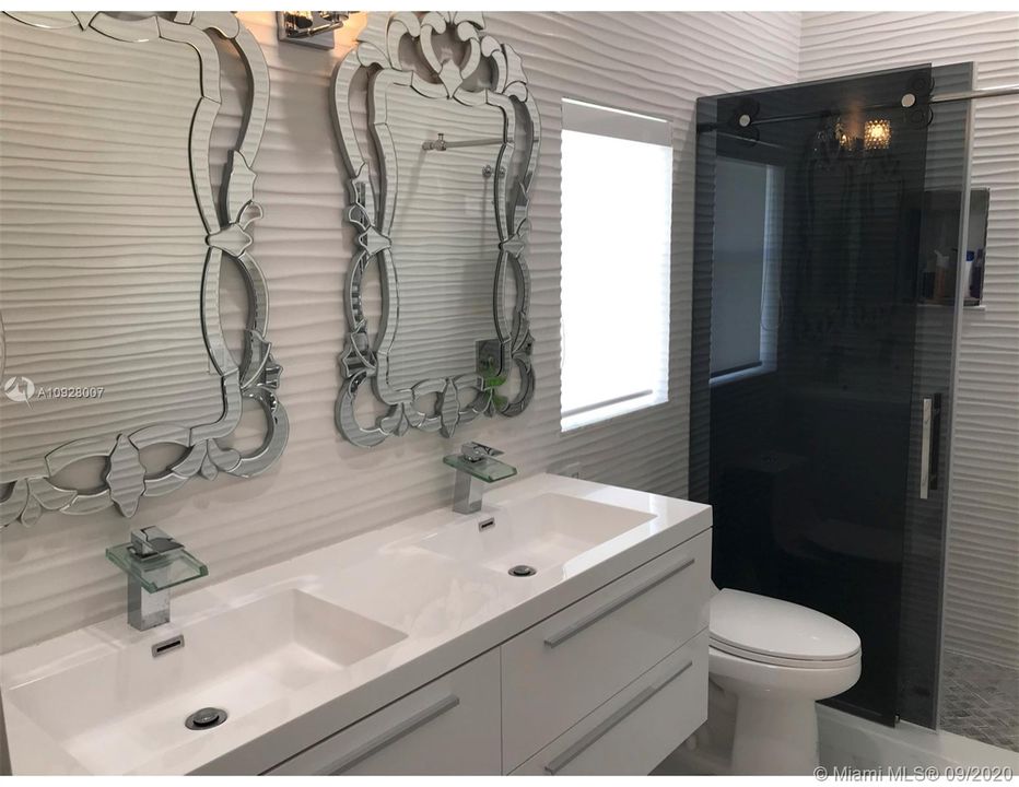 Recently Rented: $4,500 (6 beds, 4 baths, 3698 Square Feet)