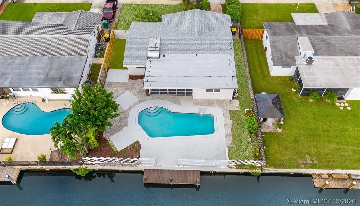 Recently Rented: $3,500 (3 beds, 2 baths, 1253 Square Feet)