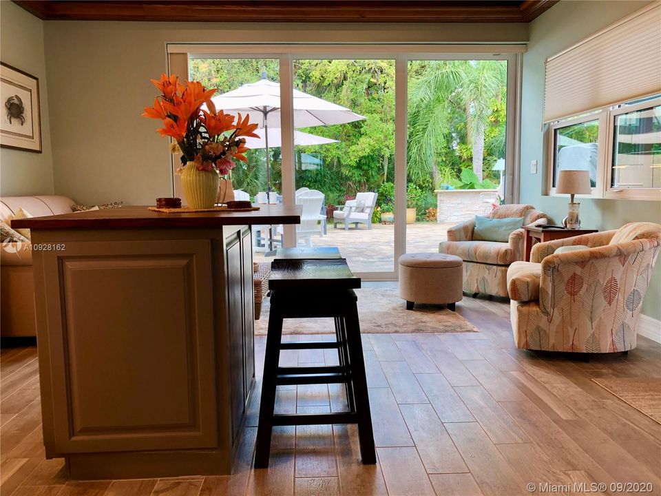 Vendido Recientemente: $269,900 (0.11 acres)