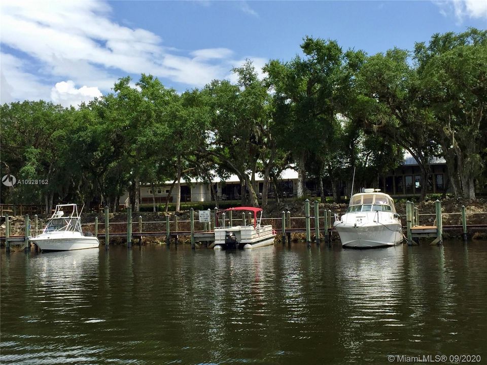 Vendido Recientemente: $269,900 (0.11 acres)